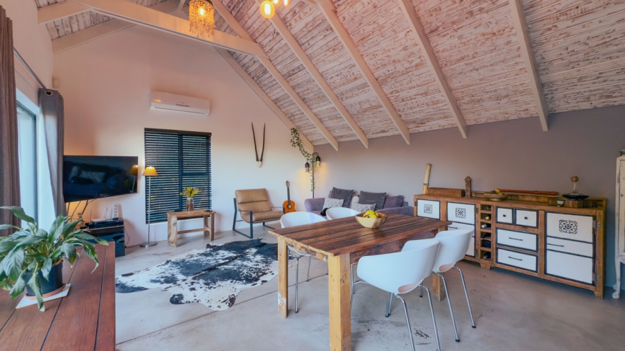 2 Bedroom Property for Sale in Ongegund Village Western Cape